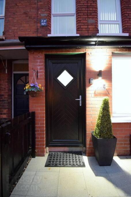 Вилла Belfast Luxury Lets - Windsor Townhouse Экстерьер фото